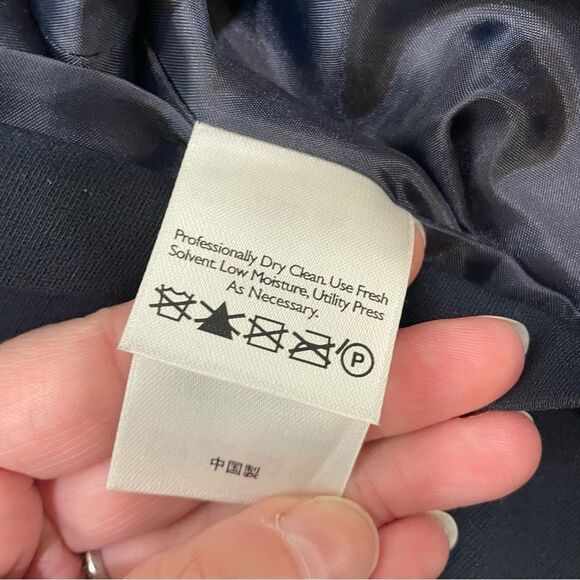 NWOT Eddie Bauer Navy Blazer Size 10P - Picture 10 of 13